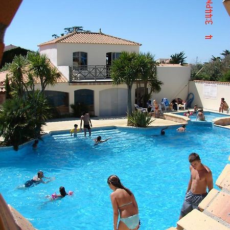 Camping Barataud Saint-Denis-dʼOléron المظهر الخارجي الصورة
