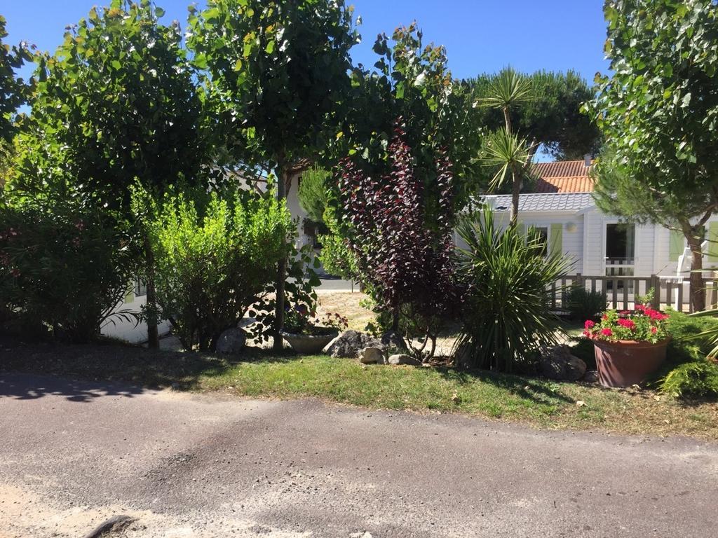 Camping Barataud Saint-Denis-dʼOléron المظهر الخارجي الصورة